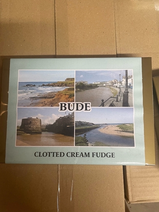 Picture of BRAMBLE FUDGE GIFT BOX (BUDE) 170g x 12