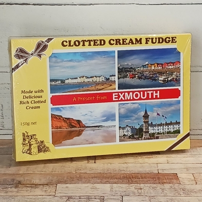Picture of CLOTTED CREAM FUDGE POSTCARD EXMOUTH 150G X 10